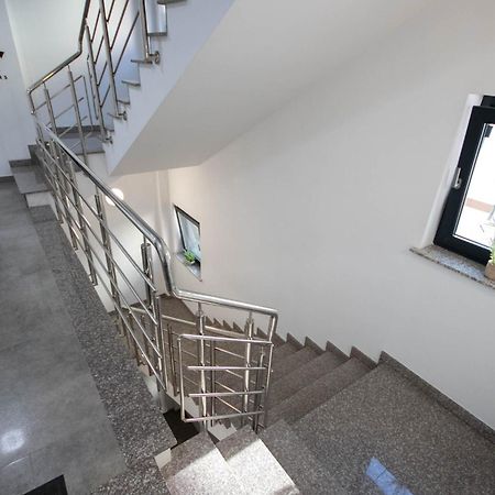 Astar Apartments - Small Rădăuţi Exteriér fotografie